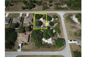 440 Piedmont St, LEHIGH ACRES