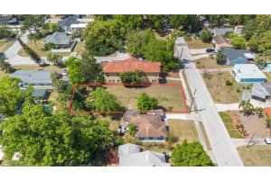 202 E Esther St, ORLANDO