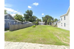 609 Downing St, NEW SMYRNA BEACH