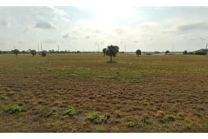 8 Spruce Ln, PLACIDA