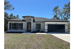 920 W Ludlum St, DUNNELLON