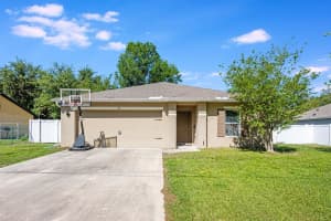 112 Fordham St, DELTONA 112 Fordham St, DELTONA