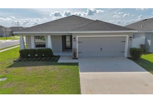 533 Valentina Ln, AUBURNDALE