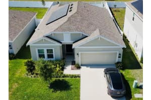 897 Laurel View Way, GROVELAND