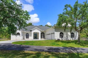 4556 Serna Ave, MALABAR
