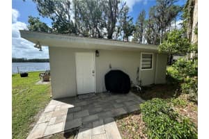 318 Deer Cove Ln #b, LUTZ