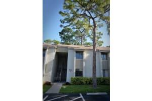 177 Springwood Cir #d, LONGWOOD