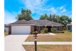 2907 Southern Pines Loop, CLERMONT