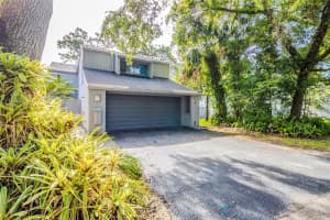 121 Primrose Dr, LONGWOOD