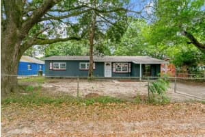 7811 Castlegate Dr, PENSACOLA
