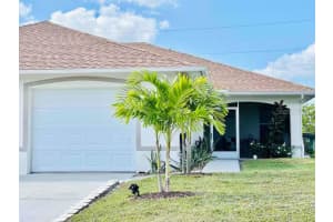1724 Ne 8th Pl, CAPE CORAL