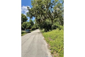 Paige Ave, NEW SMYRNA BEACH