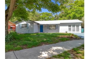 1307 Jean Ct, EUSTIS
