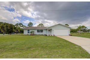 510 Barber St Se, PALM BAY
