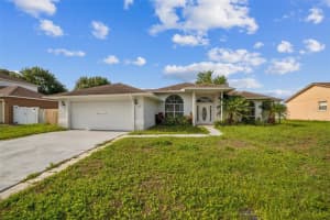 657 Mckinley Ct, KISSIMMEE