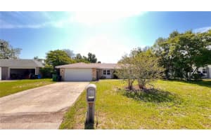 1073 Leeward Dr, DELTONA
