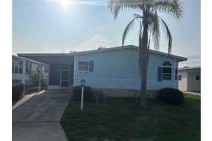 622 Dreama Dr, DAVENPORT