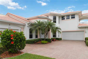 618 Manatee Bay Dr, CAPE CANAVERAL