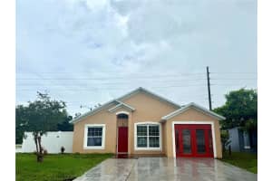 1001 Golfside Ct, KISSIMMEE