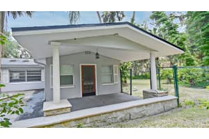 637 15th St, DEBARY 637 15th St, DEBARY