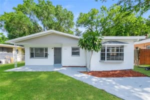 1906 E North Bay St, TAMPA