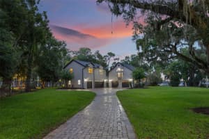 2652 Lake Howell Ln, WINTER PARK
