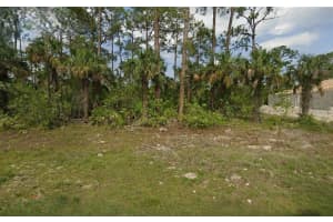 5020 N Rosebud Cir, LABELLE