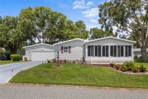 25333 Casa Del Lago Ln, LEESBURG