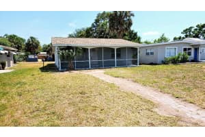 530 74th Ave N, ST PETERSBURG