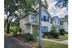 2247 Golden Oak Ln, VALRICO