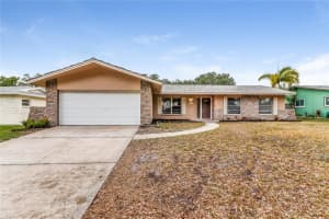 1352 Ranchwood Dr, CLEARWATER