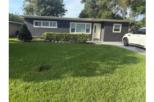 740 Naples Dr, ORLANDO