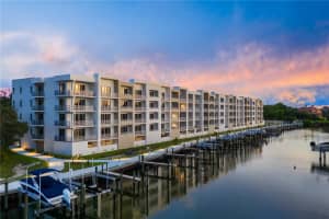 1709 N Tamiami Trl #420 A, SARASOTA