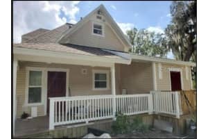 903 E New York Ave #1, DELAND