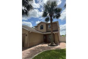 2047 Meadow Pond Way, ORLANDO