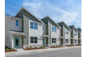 117 Myrtle St, LONGWOOD