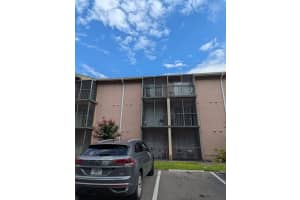 133 Oyster Bay Cir #320, ALTAMONTE SPRINGS