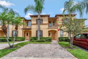 216 Bergamo Dr, DAVENPORT