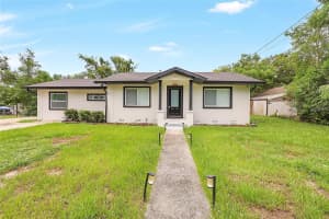 311 S Montgomery Ave, DELAND