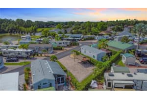 2411 Palm St, CLERMONT