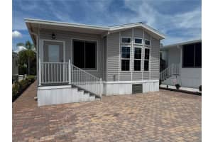 2450 Cypress St, CLERMONT