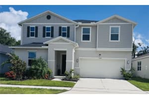 1254 Augustus Dr, DAVENPORT