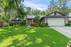 942 Deerwood Loop, LONGWOOD