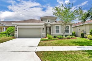 221 Ravenshill Way, DELAND