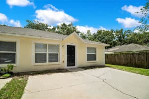 825 Douglass Ave, OVIEDO