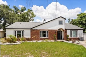 2236 Winslow Cir, CASSELBERRY