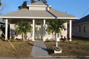 1615 17th St W, BRADENTON