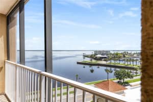 225 W Seminole Blvd #607, SANFORD