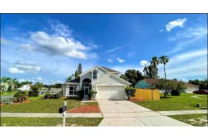 8700 Eton Ct, KISSIMMEE