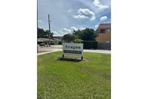 851 Miles Ave #8, WINTER PARK